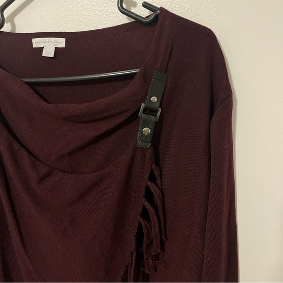 New York & Company Wine/Burgundy Fringed Pull-on Sweater Wrap Cotton-blend. L - Picture 4 of 7